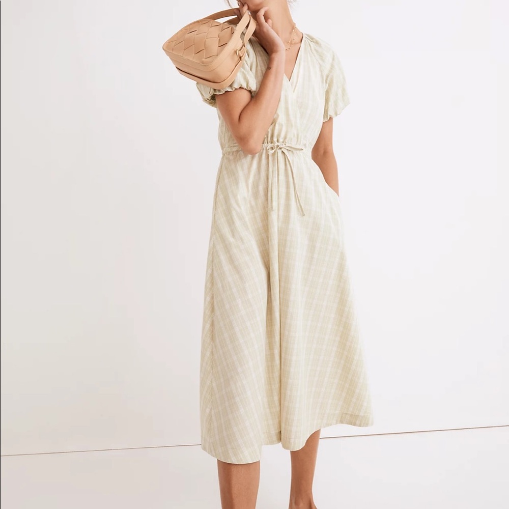 NWT. Madewell. Plaid Tie-Waist Midi Dress. Size XS
